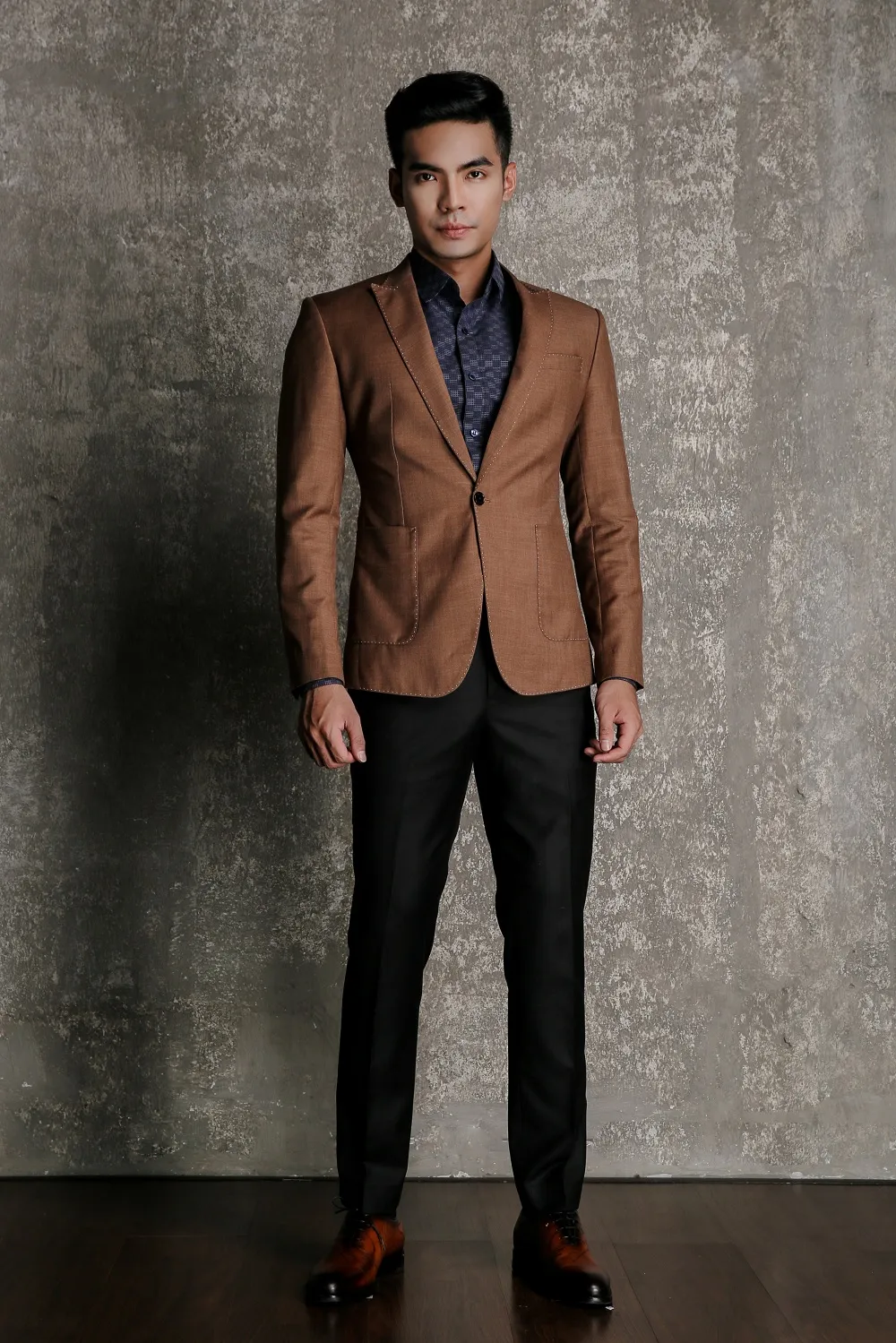 Blazer nam · 30 — 1/1