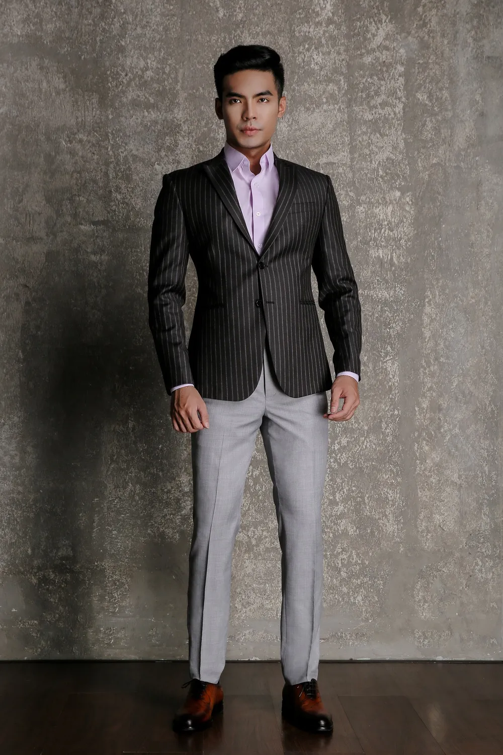 Blazer nam · 33 — 1/1