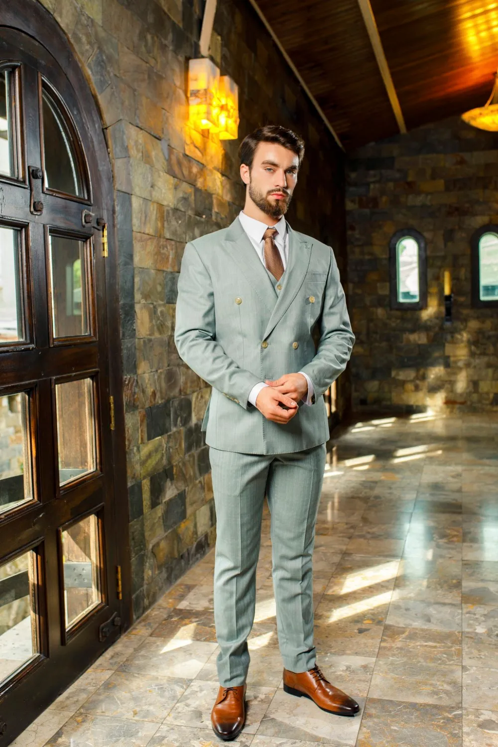 Suit doanh nhân · 01 — 1/1