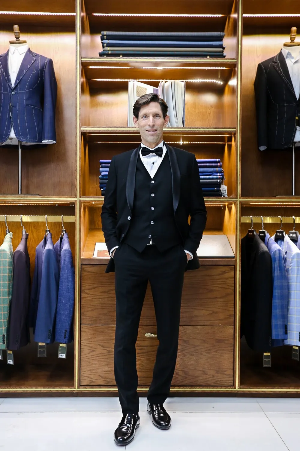 Suit doanh nhân · 10 — 1/1