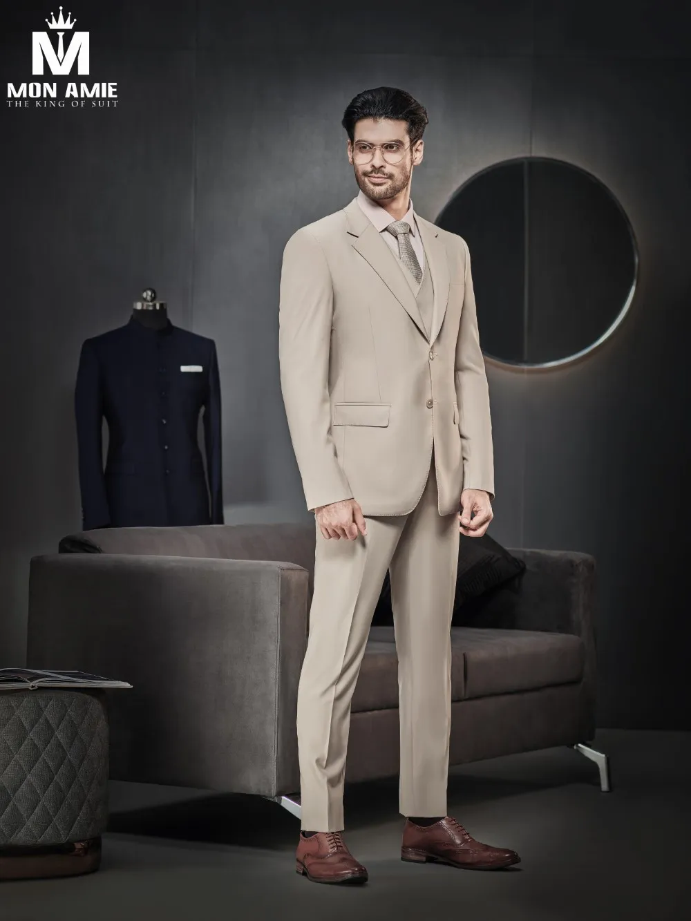 Suit doanh nhân · 30 — 1/1