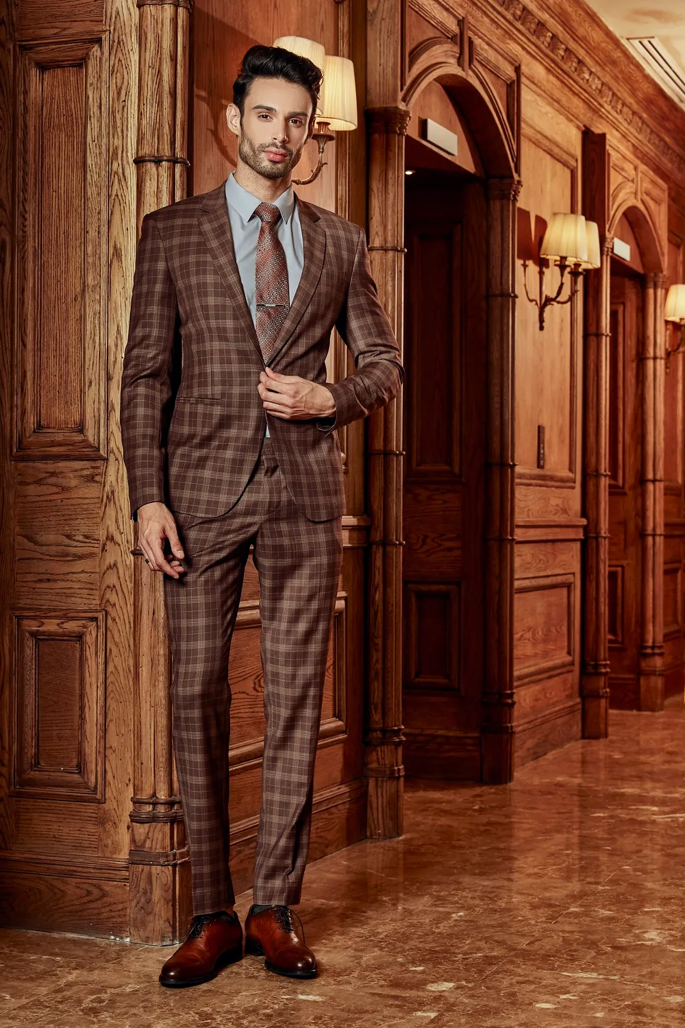 Suit doanh nhân · 42 — 1/1