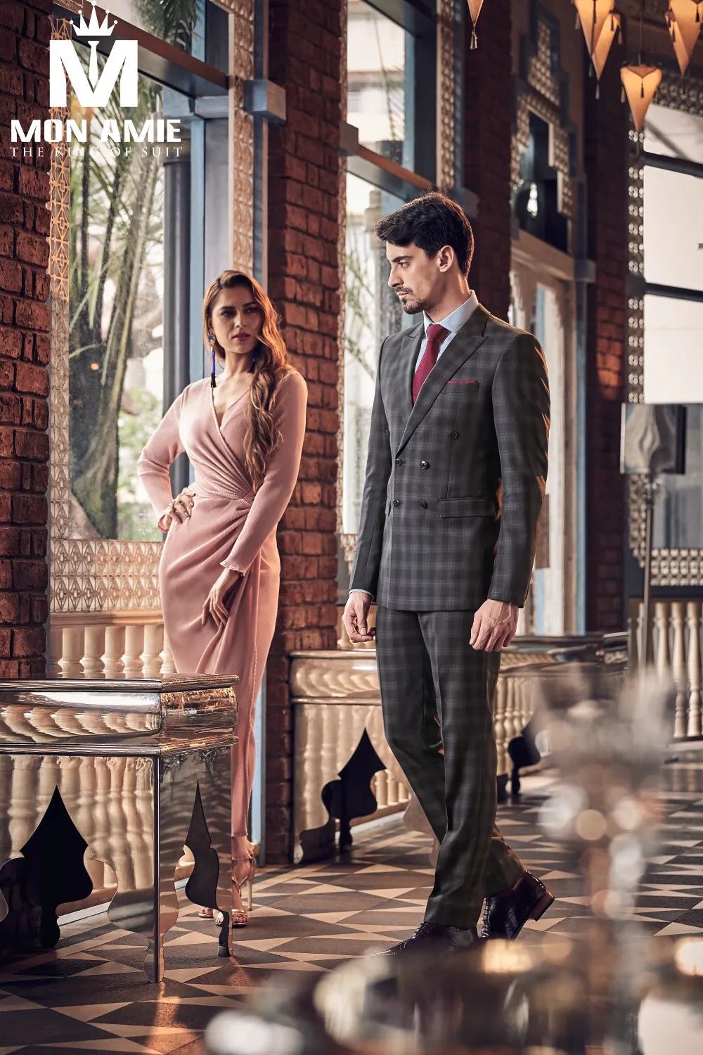 Suit doanh nhân — 1/1