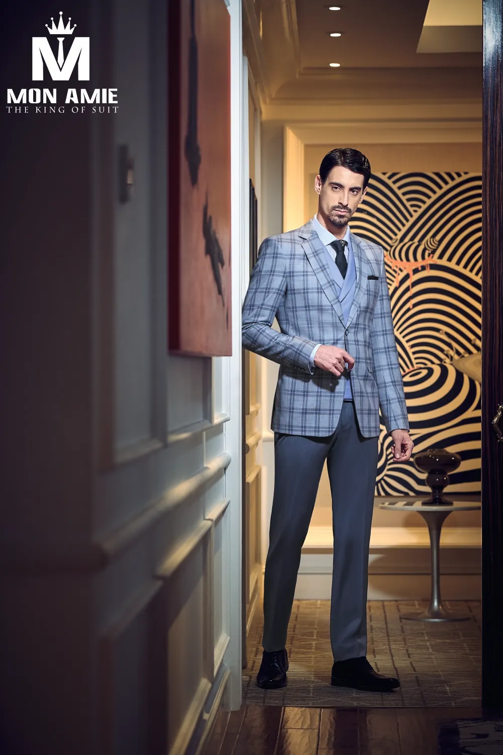 Suit doanh nhân — 1/1