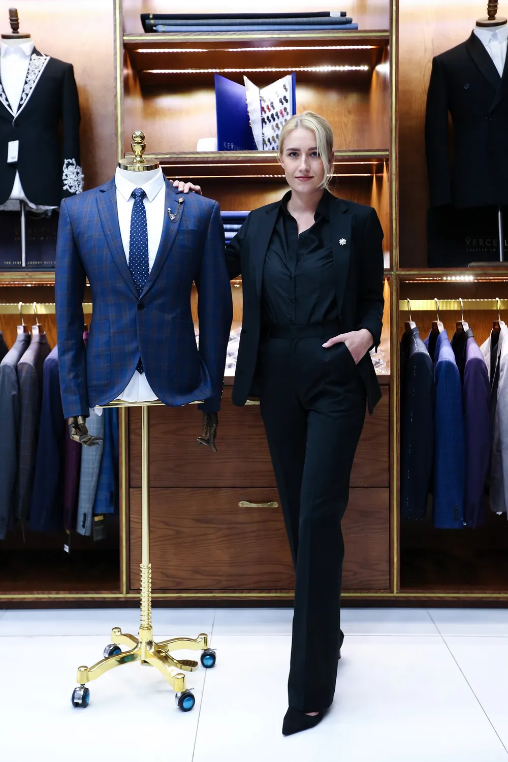 Suit Nữ — 1/5