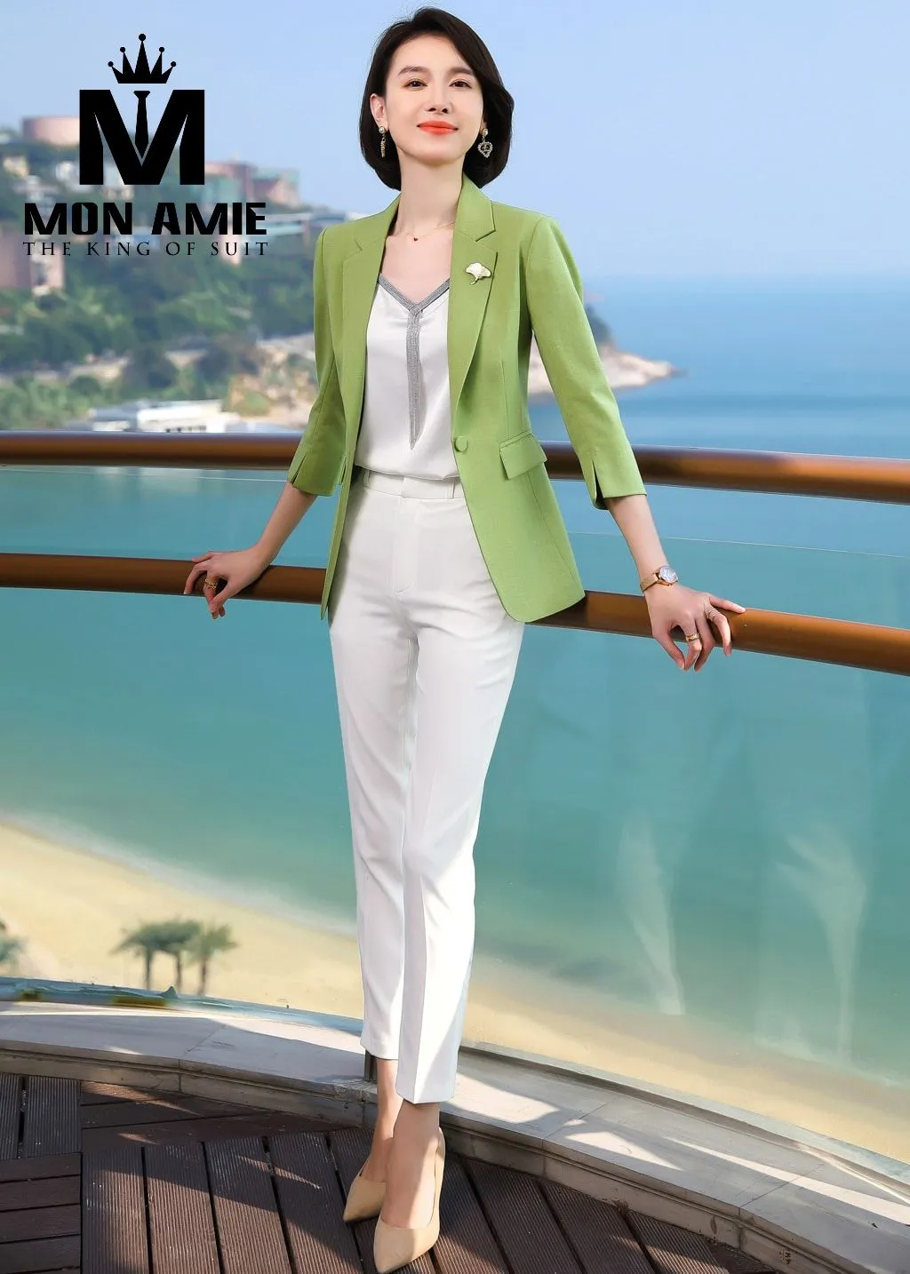 Blazer xanh cốm tay lửng, quần trắng PN1745 — 1/7