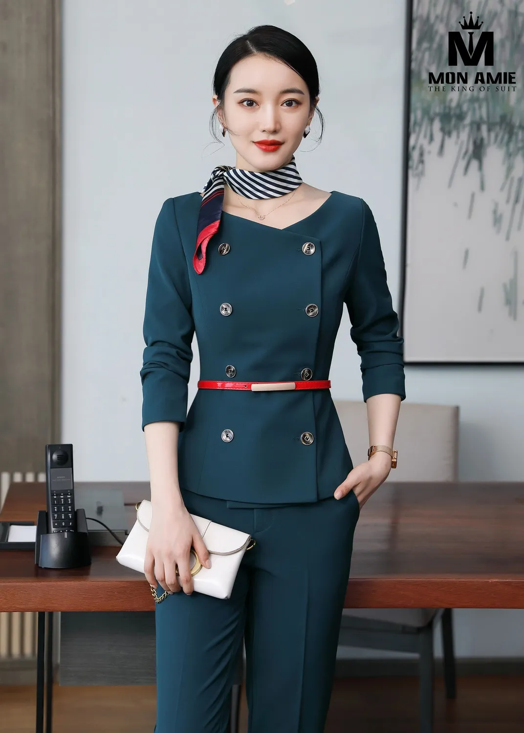Vest nữ xanh cổ vịt hai hàng khuy, quần tây PN1933 — 1/10
